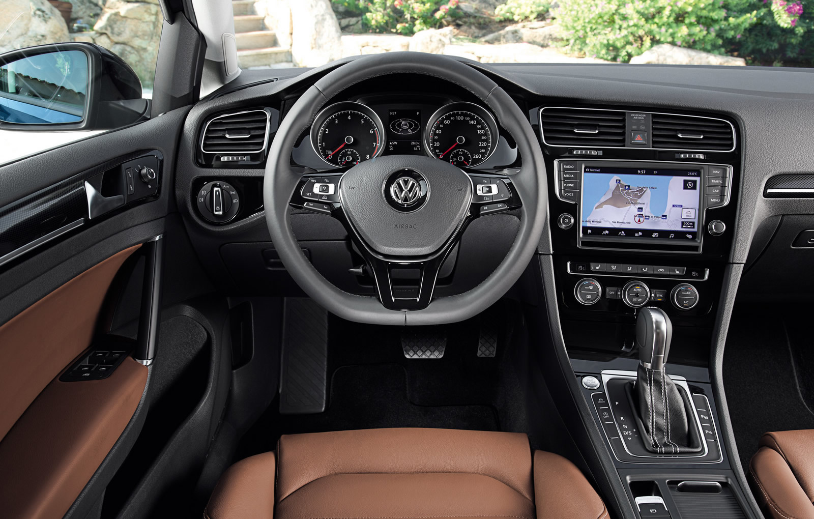 Volkswagen Golf 7 Ve Mercedes A180 Karşılaştırması | Parcacix BLOG